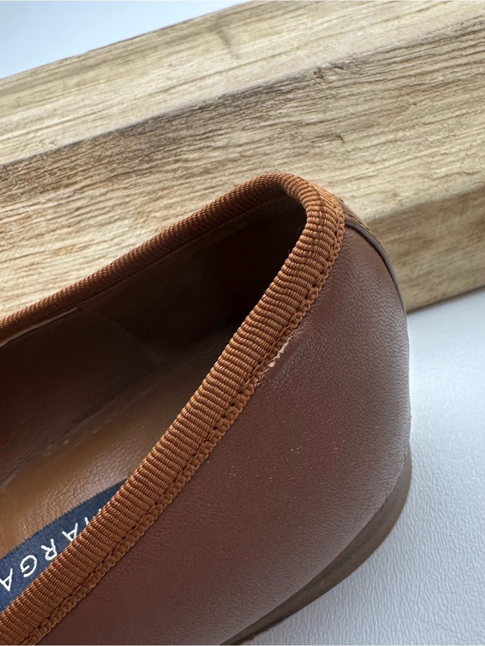 Margaux Cognac Leather Pointed-Toe Ballet Flats with Bow Salamanca - Picture 9 of 9